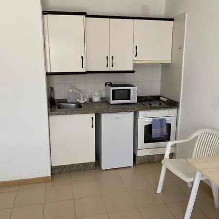 Apartment In Malibu Park Near With Aqua Park *